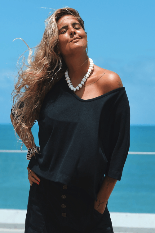 CAMISETA YARA PRETA