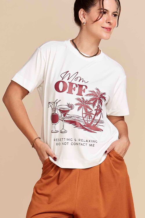 CAMISETA ESTAMPADA MOM OFF BURGUNDY CHIC