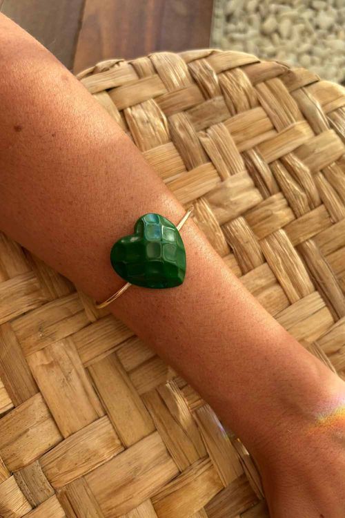 BRACELETE CORAÇÃO SEXTAVADO RESINA VERDE