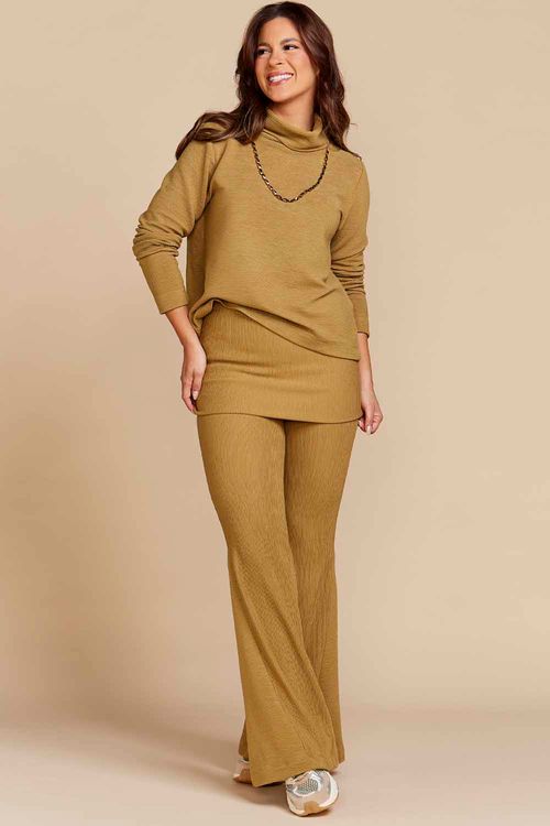 CALÇA FLARE CANELADA VERDE OLIVA