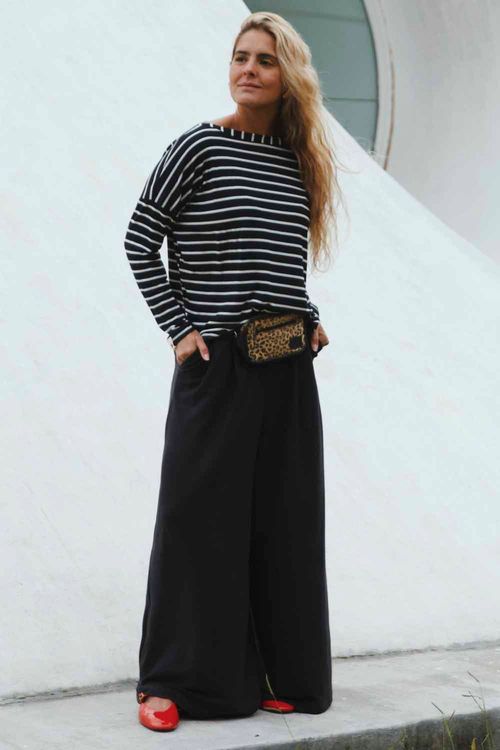 CALÇA PANTALONA MOLETOM PRETA COM TEXTURA