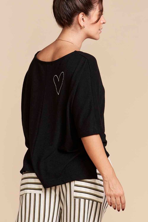 CAMISETA YARA TRICOT PRETA