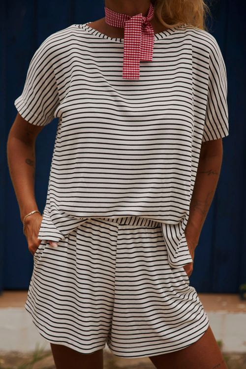 SHORT HELO TRICOT LISTRADO BRANCO