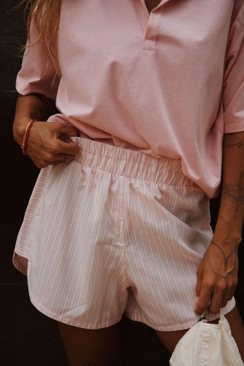 SHORT CHIARA LISTRADO ROSA