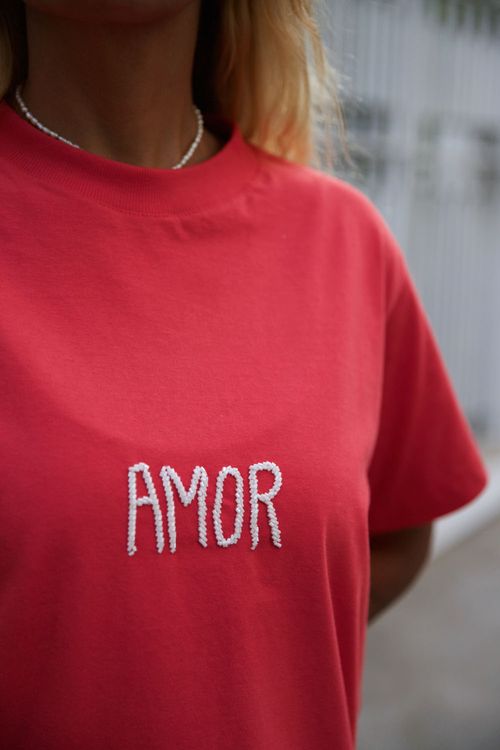 CAMISETA AMOR VERMELHA