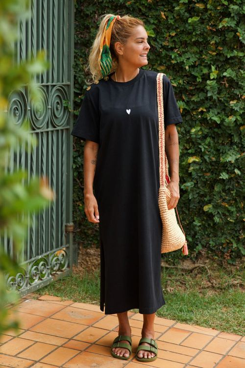 PRÉ VENDA VESTIDO LAILA PRETO CORAÇÃO